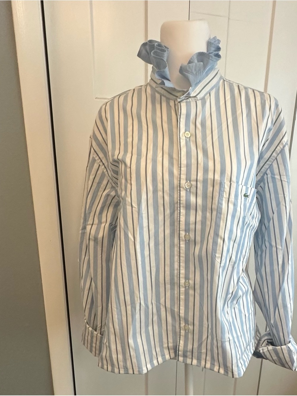 Women - Upcycled (reworked) men’s shirt with ruffled collar Ralph lauren
